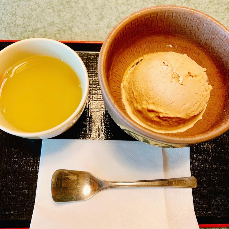 蕎麦の実アイス(小嶋屋総本店 小針店 （こじまやそうほんてん）)