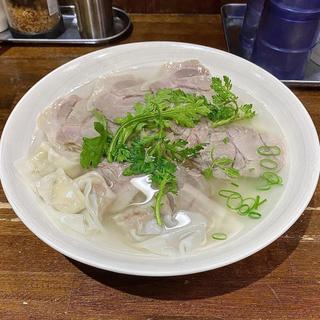 チャーシューワンタンメン(揚子江ラーメン 名門 )