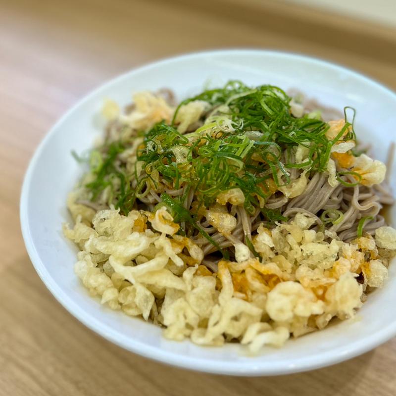 大盛り冷やしたぬきそば(大衆食堂 半田屋 西線南七条店)