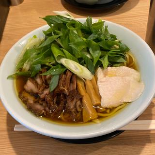 醤油ラーメン並、九条ネギトッピング(笠岡らーめんTAKETONBO)