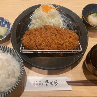 おろしポン酢ロースカツ定食