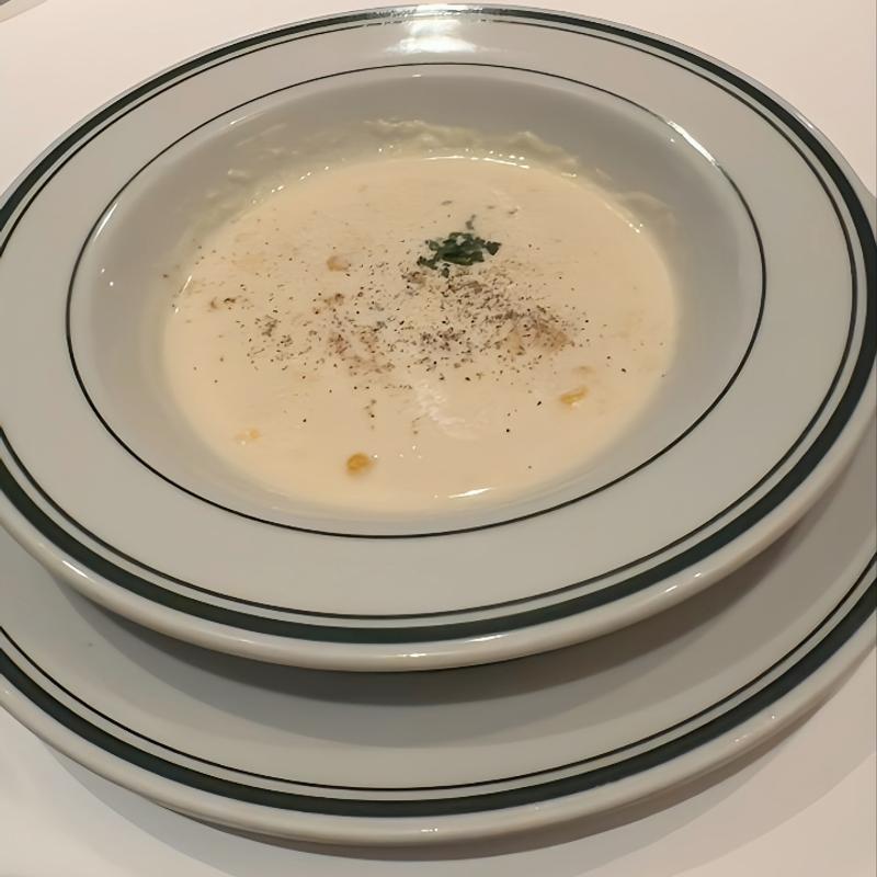本日のスープ（コーンスープ）(ウルフギャング・ステーキハウス by ウルフギャング・ズウィナー 大阪店)