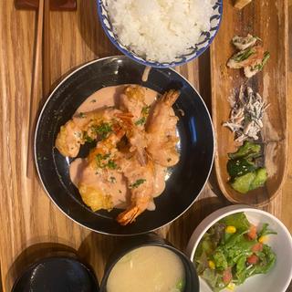 (チャリチャリ)