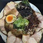 熊本らぁめん（ローストチャーシュートッピング）(まる伝らぁめん )