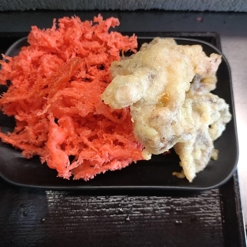 紅生姜天＆イイダコ天(讃岐ブルース 飯田橋)