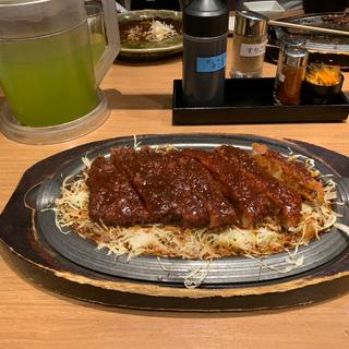 リブロースかつ定食(矢場とん キッテグランシェ店)