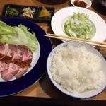 ﾛｰｽﾄﾎﾟｰｸ定食(海鮮ぐろっと)