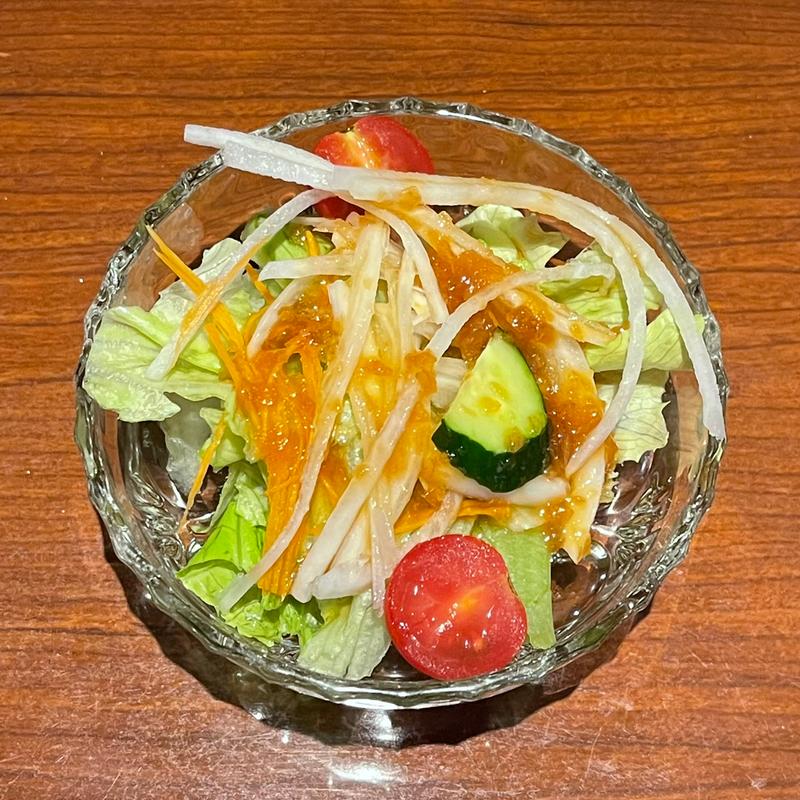 七種類の野菜サラダ(和牛焼肉 布上本店)