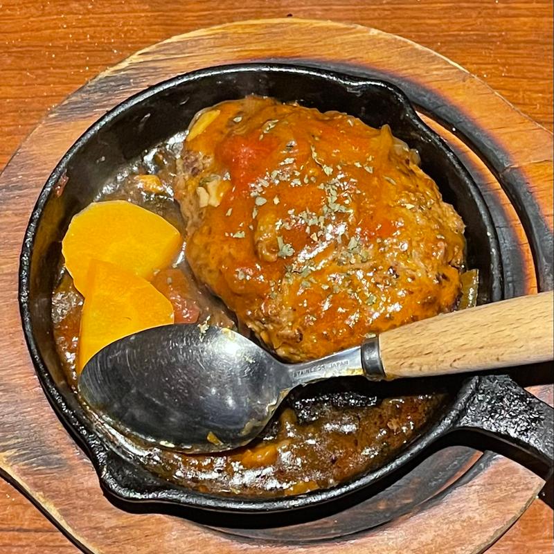 絶品和牛の旨みたっぷりハンバーグ(和牛焼肉 布上本店)