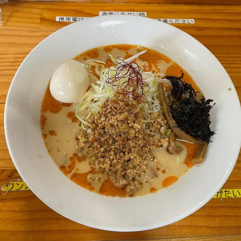 冷やし坦々麺 太麺 大盛(ラーメン あんず)