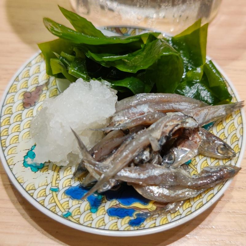 いわしの一本塩辛(貝 刺身専門店 しらはら 関内)