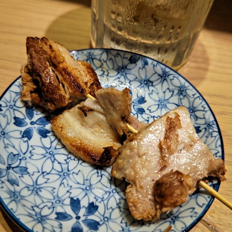 おつまみチャーシュー串(貝 刺身専門店 しらはら 関内)