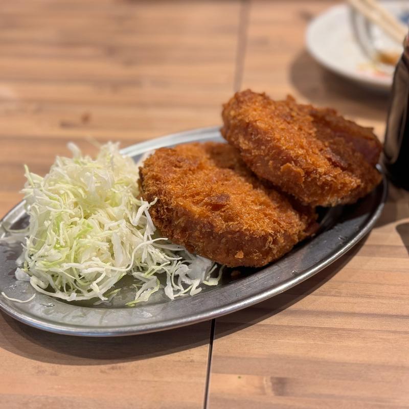 厚切りハムカツ(大衆酒場 五の五 大阪駅前第3ビル店)