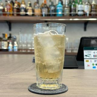 東岡崎(お酒の美術館 東岡崎駅店)