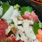 刺身盛合せ