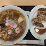 五目らーめん(ピーコック 三川店 )
