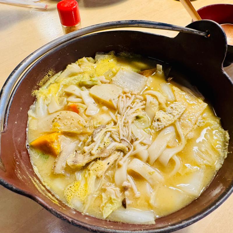 黄金ほうとう（鳥肉)(ほうとう蔵 歩成 河口湖店)