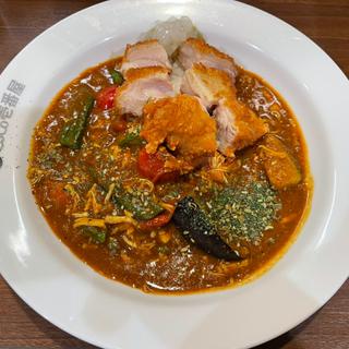 チキンと夏ベジのスパイスカレー パリパリチキン(カレーハウスCoCo壱番屋 ＪＲ五反田駅東口店)