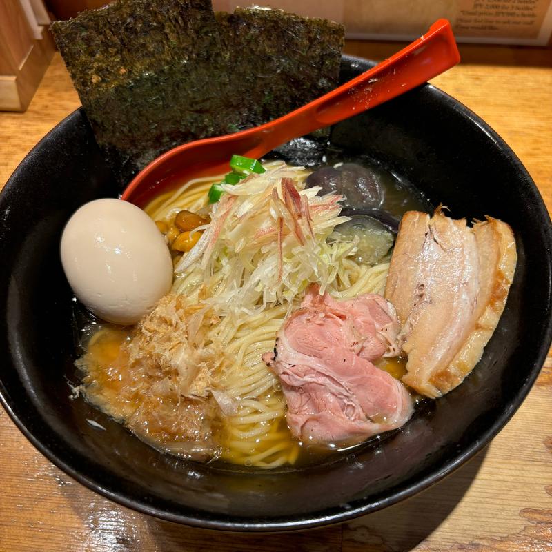 特製まぐろ節と焼きあごの冷しそば(焼きあご塩らー麺 たかはし )