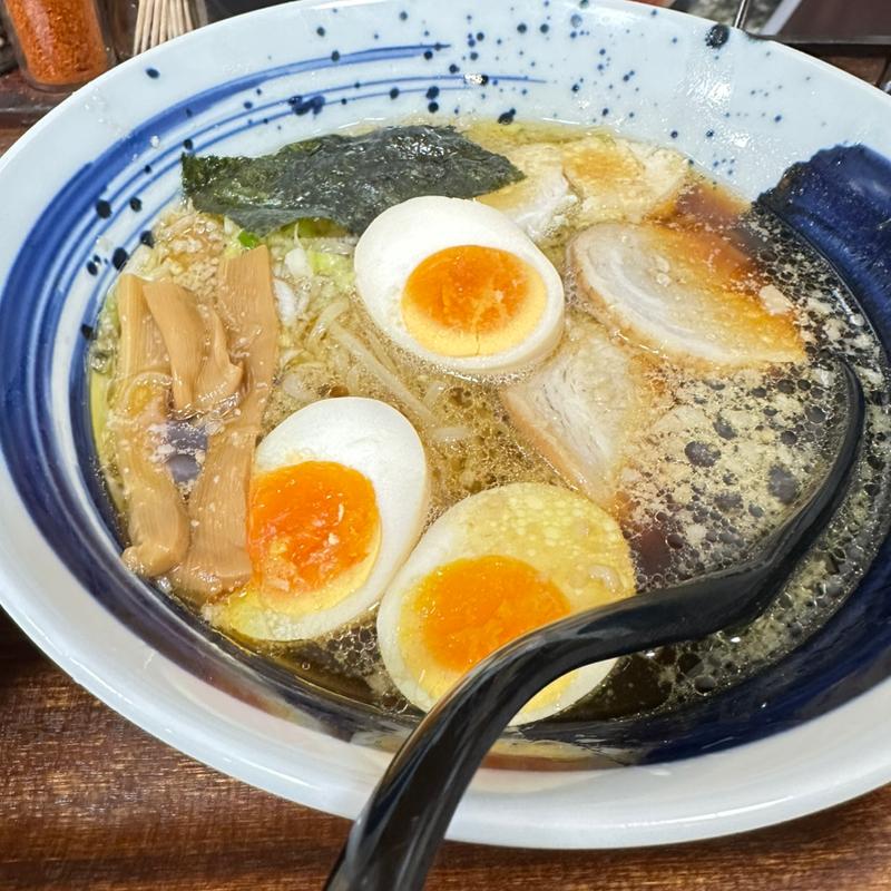 こく旨らーめん(らーめん直久 青山店)