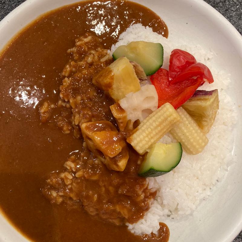 ごろごろ野菜カレー(スパイシーマサラ)