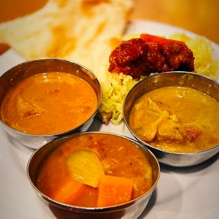 ランチビュッフェ 南インド料理(ニルワナム 虎ノ門店)