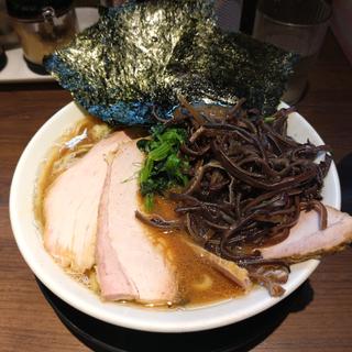 チャーシューメン　きくらげトッピング(輝道家 水道橋駅前店)