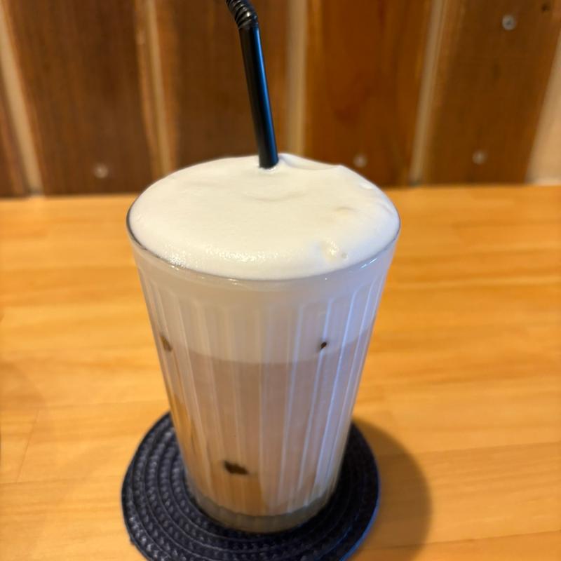 カフェラテ(Cafe de M（カフェ ド エム）)