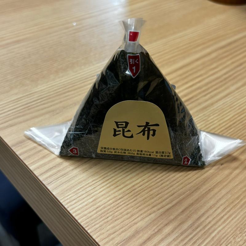 おにぎり(名代 箱根そば 永山店)