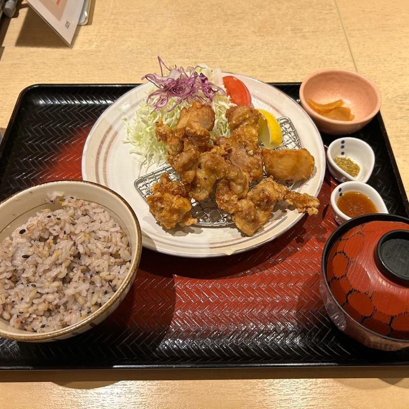 (大戸屋ごはん処 品川グランパサージュ店)