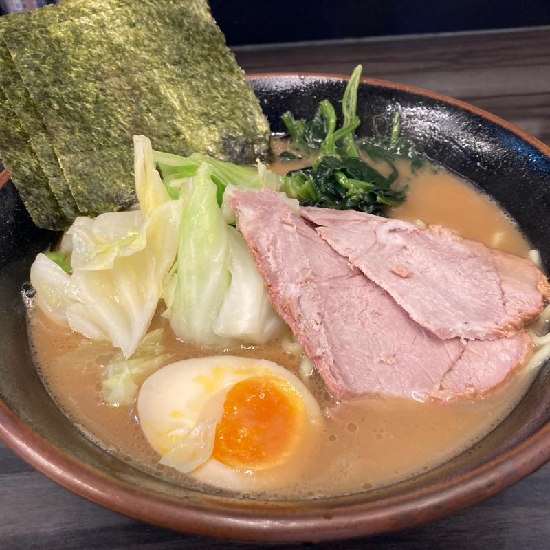 特製ラーメン　中(横浜家系らーめん 武術家)