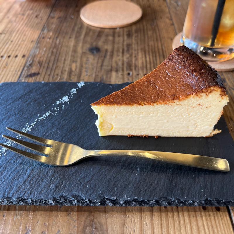 バスクチーズケーキ(森山珈琲 三宿焙煎所)