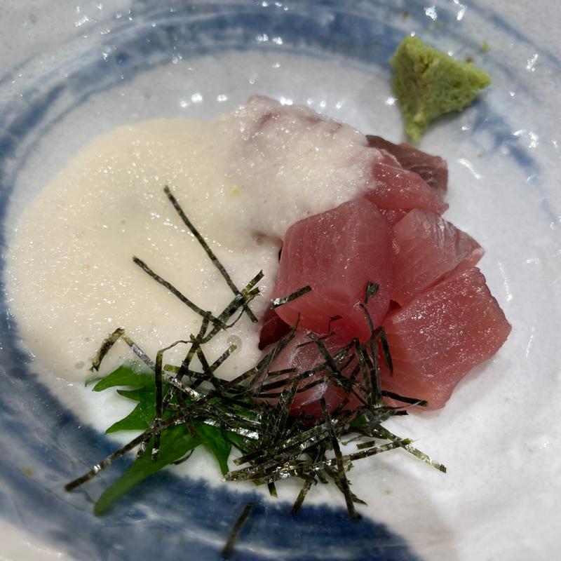 マグロのとろろ(山水草木)