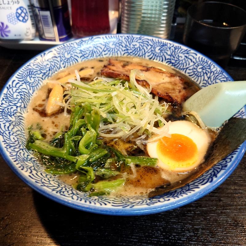 らーめん  にんにく油(麺屋青山 本店)