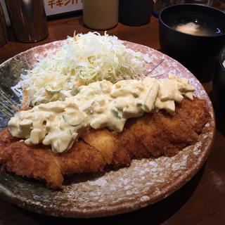 チキンカツランチ(たまごタルタル)(炭焼 焼鳥 どん呑(どんどん) 谷町店)