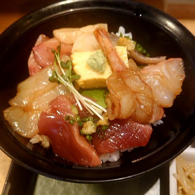 特上づけ丼(三冨魯久汁八 三越前)