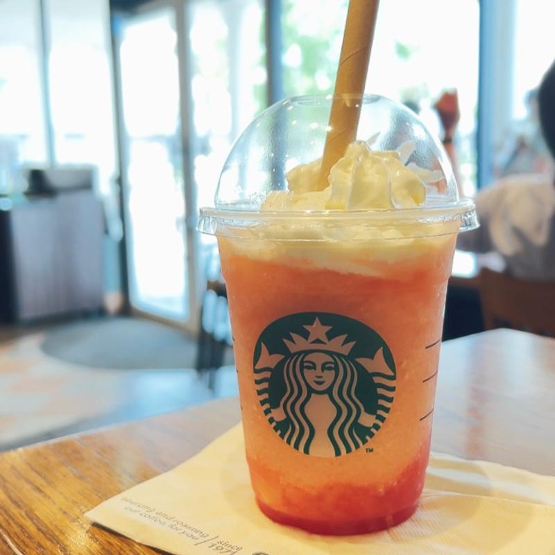 ラブ ＆ ピーチ フラペチーノ(スターバックスコーヒー りんくうプレミアム・アウトレット店)