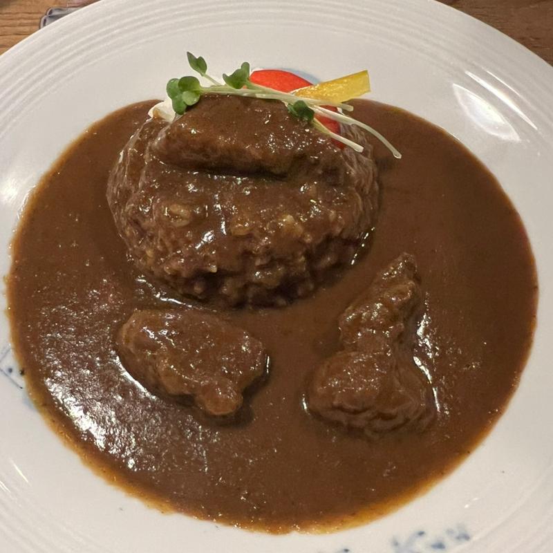 ビーフカレー(まめ蔵 （マメゾウ）)