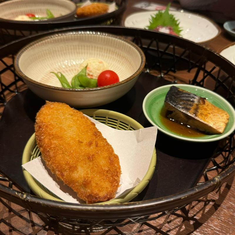 ちょい飲みセットの日替わり籠盛り(嘉文 うまいもん通り広小路口店)