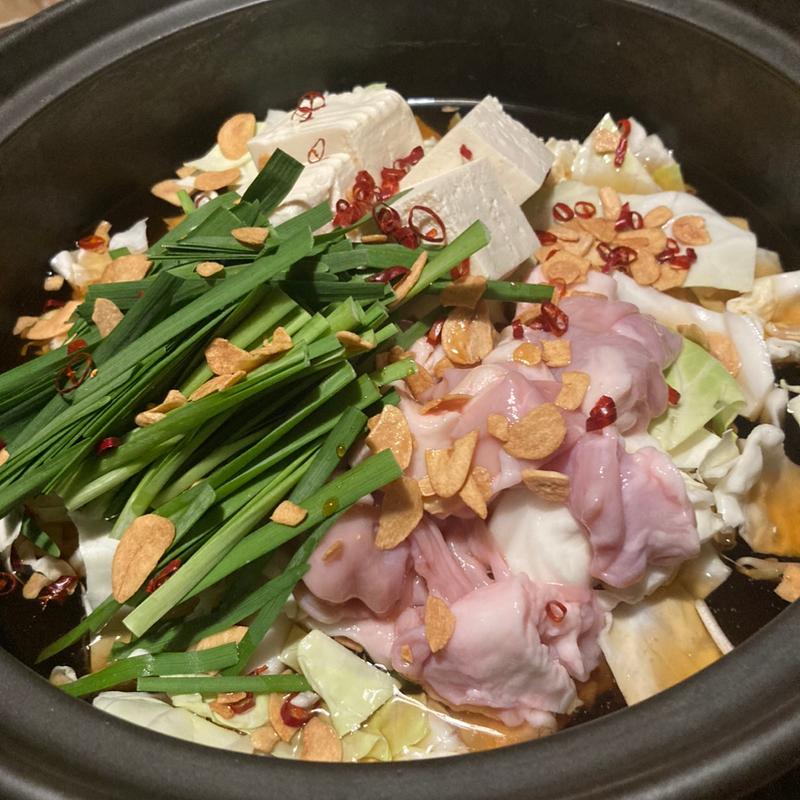 もつ鍋(イカ活き造りと博多尽くし 個室居酒屋 うまかたい 博多筑紫口駅前店)