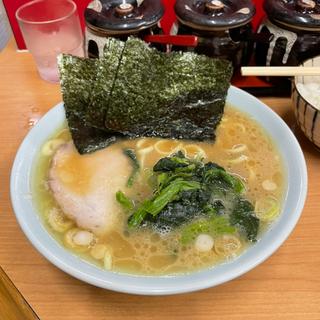 ラーメン 並(横浜ラーメン 千葉家)