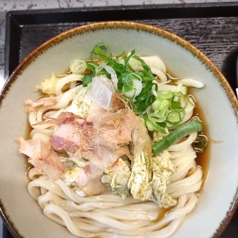 冷　鶏バジルぶっかけ　大盛(讃岐ブルース 飯田橋)