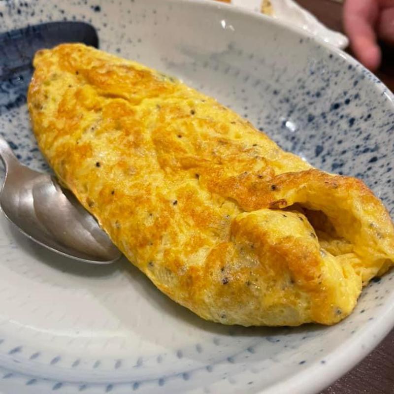 じゃこ入りオムレツ(そば処 二月堂)