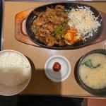 牛カルビ焼き肉定食
