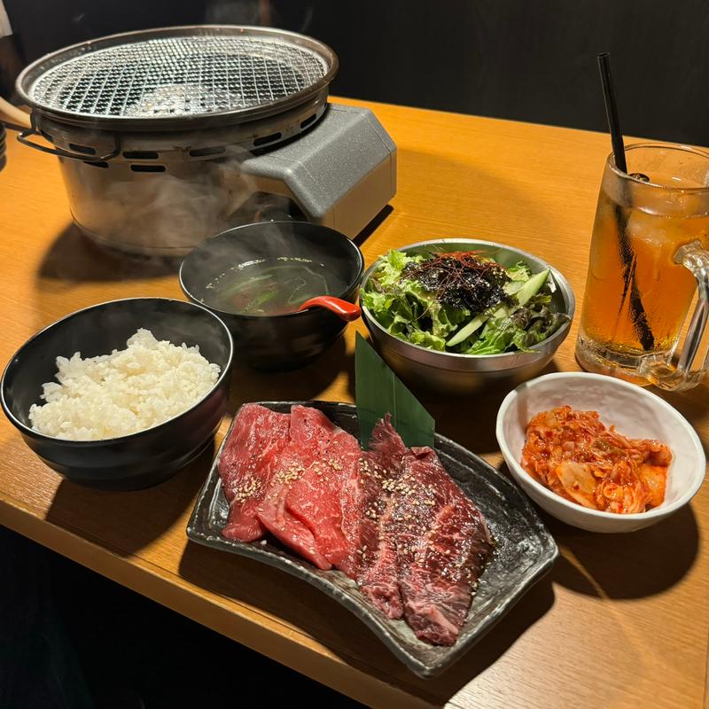 牛ミックス(カルビ、ロース、ハラミ)(食べ飲み放題 焼肉ダイニングちからや 金山駅前店)