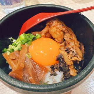 チャーシューメンマのトリュフTKG(ラーメン専科 竹末食堂)