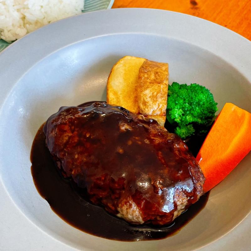 ビーフ100％ハンバーグ(kitchenふりーり)