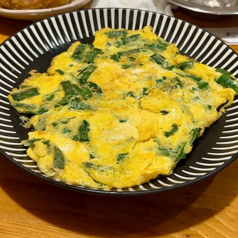 ニラ玉(キッチン中居堀)