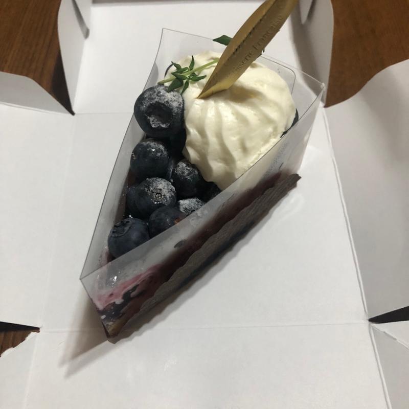 ブルーベリータルト(ラ シェーブル ドール（La Chèvre D'or）)