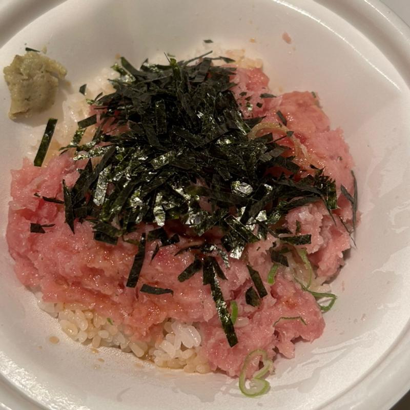 まぐろたたき丼(並盛)(すき家 枚方中宮東之町店 )